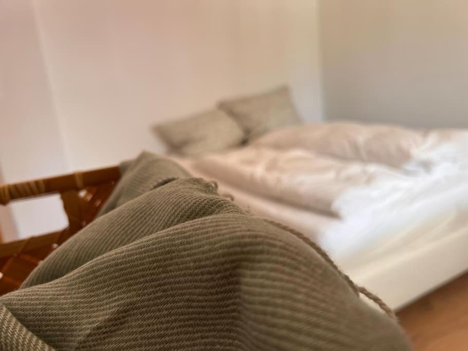 Wunderschoene Wohnung In Perfekter Lage Hilpoltstein Luaran gambar