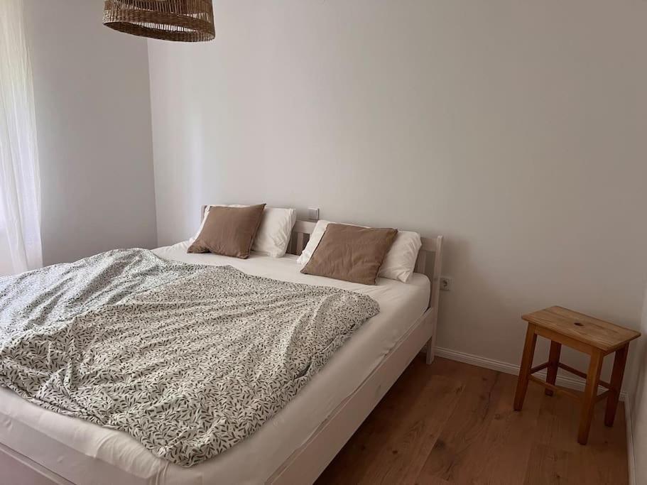 Wunderschoene Wohnung In Perfekter Lage Hilpoltstein Luaran gambar