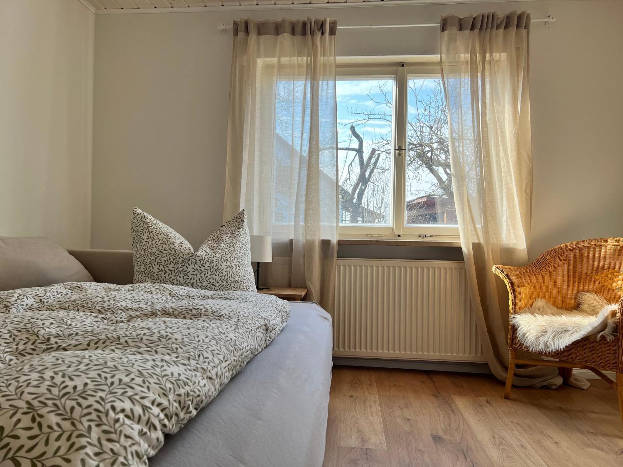 Wunderschoene Wohnung In Perfekter Lage Hilpoltstein Luaran gambar